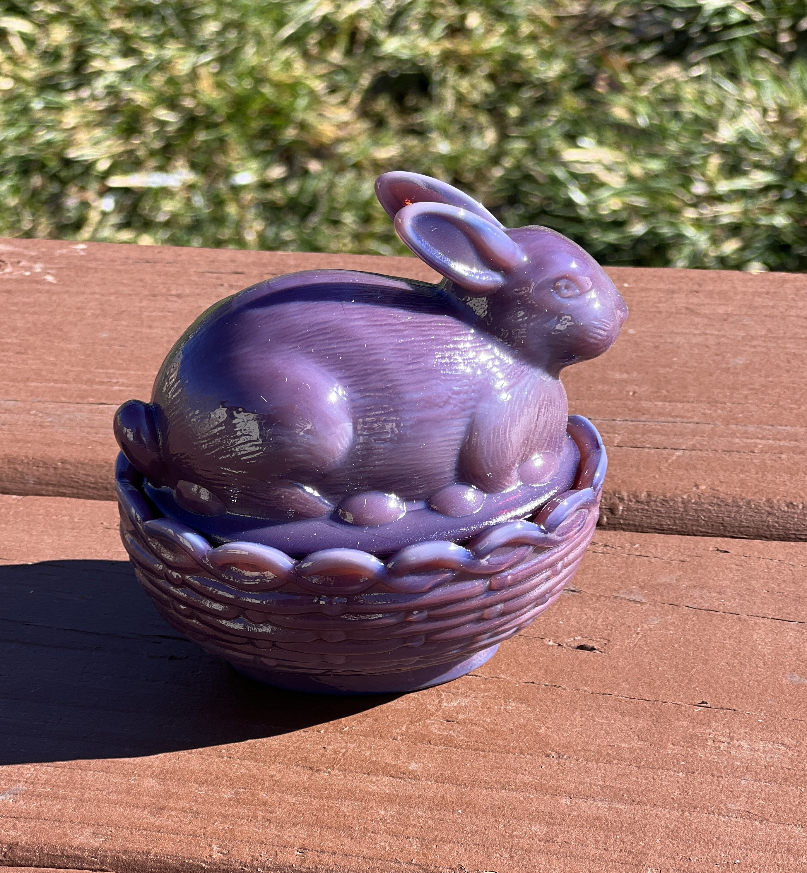 Mosser Glass Eggplant Purple Bunny on Nest – Handcrafted