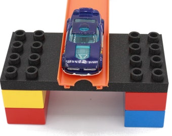 1 Hot Wheels and Duplo compatible adapter plate