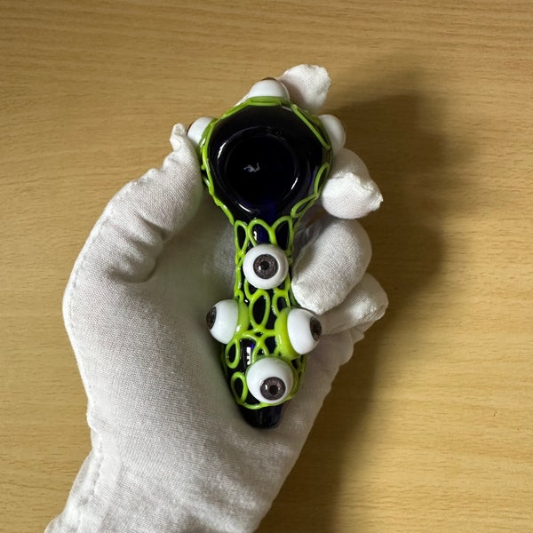 Luminous Devil Eyes Glass Smoking Tobacco Pipe