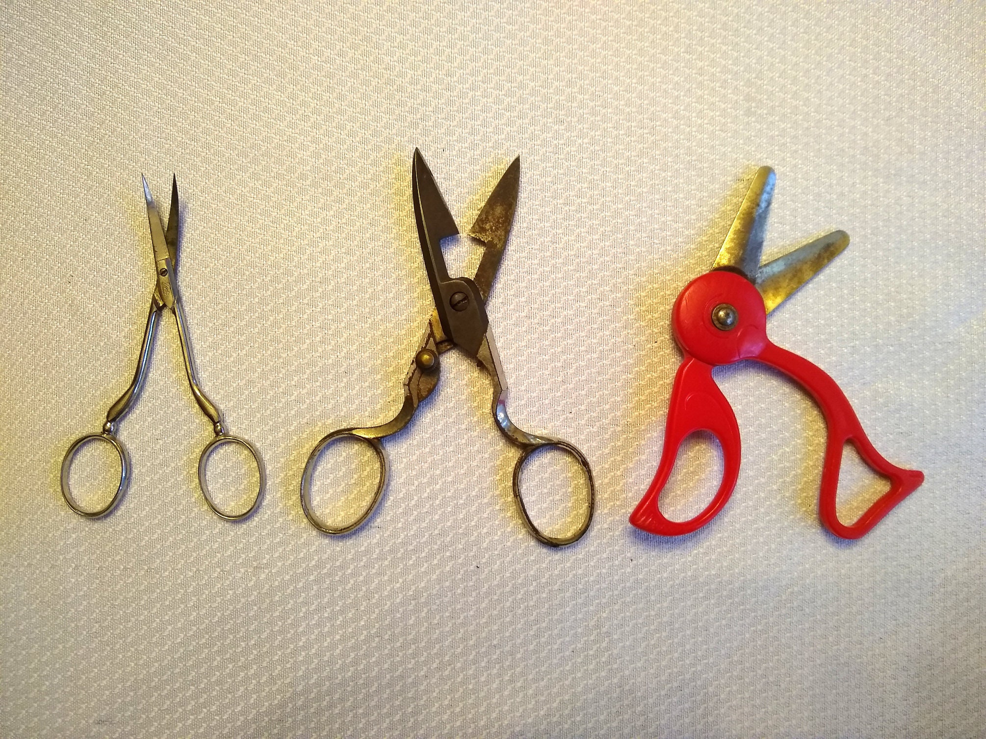 Vintage Rare find Eversharp Scizzors Crafting Crinkle Cut Shears