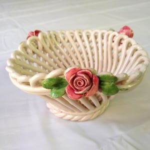 Beautiful Vintage Ceramic Heart Shaped Lattice Rose Basket Made in Italy, Italian Pottery Bowl with Roses, Great Gift Idea