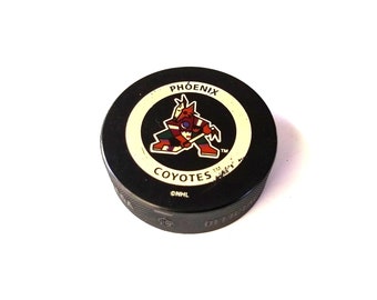 vintage Phoenix Coyotes Hockey Puck, NHL Official Game Puck, Man Cave Decor, Cadeau pour le fan de hockey