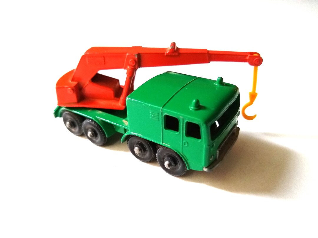 Vintage Lesney Matchbox 8 Wheel Crane Truck Green Number 30