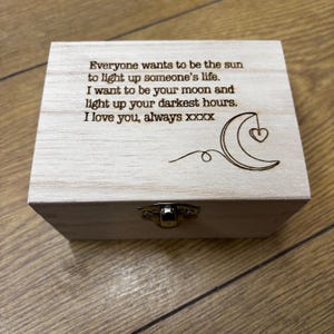 Engraved Wooden Memory / Keepsake Box - Hinged Lid, Metal Fastening, 7 Sizes, Custom Personalised image 2