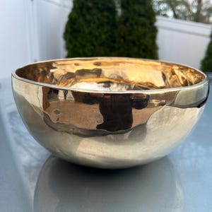 Tibetan Golden Hand Hammered Singing Bowl Meditation Healing Temple Bell Sound Therapy