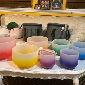 Juego de cuencos tibetanos de cuarzo cristalino: terapia de sonido para chakras, 7 cuencos con estuche