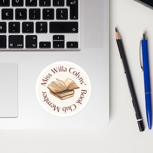 Membre du club de lecture de la FBAA Miss Willa Colyns Sticker | de sang et de cendres | Stickers Booktok épicé et livresques | Idées cadeaux pour elle