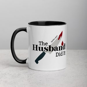 Taza de Crímenes Reales - "El Marido Lo Hizo", Regalo Divertido de Misterio de Asesinato, Taza para Amantes de los Podcasts de Crímenes Reales, Regalos de Humor Negro para Inauguración de Casa