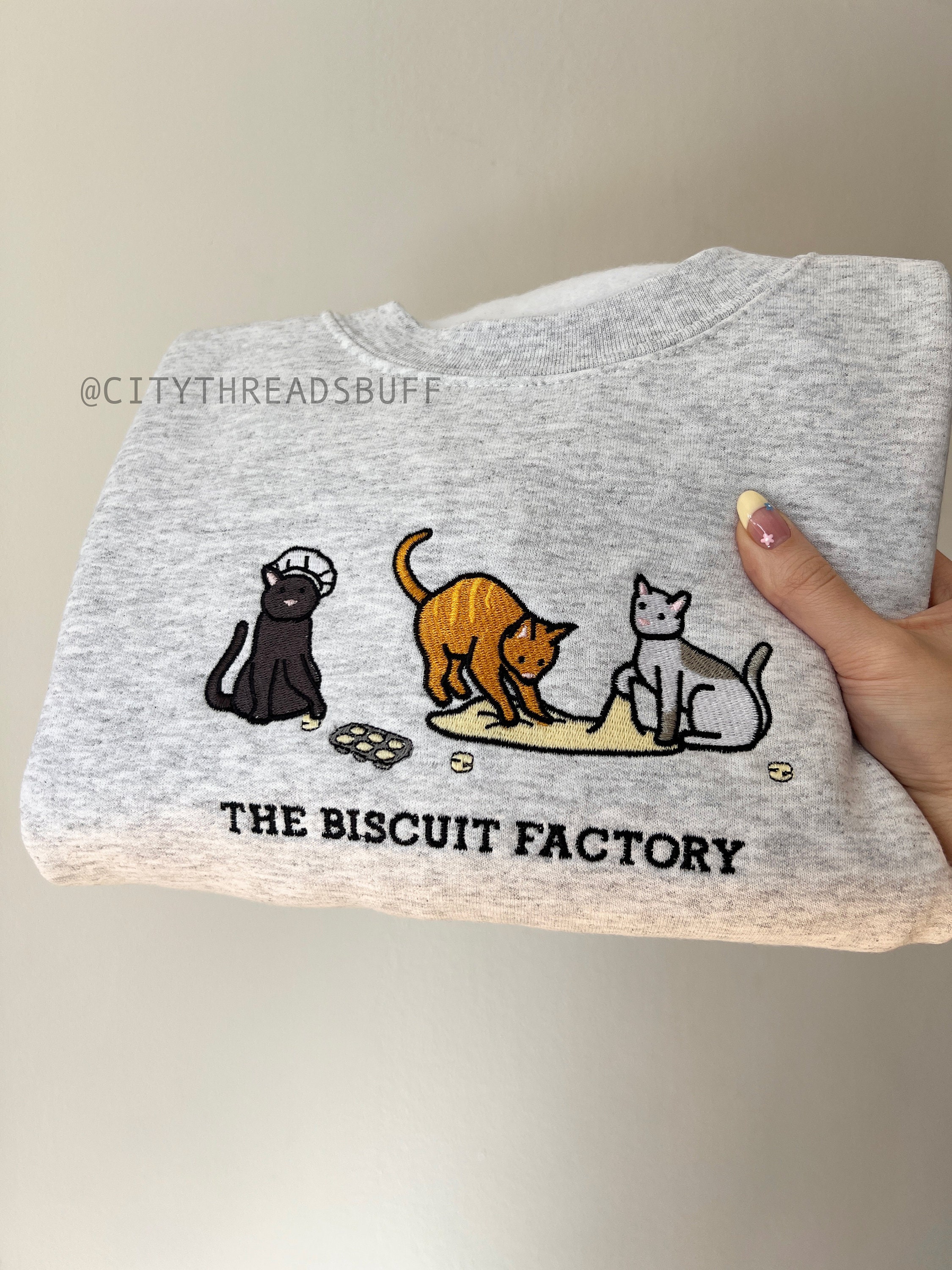 Embroidered Cat Biscuit Sweatshirt - Etsy