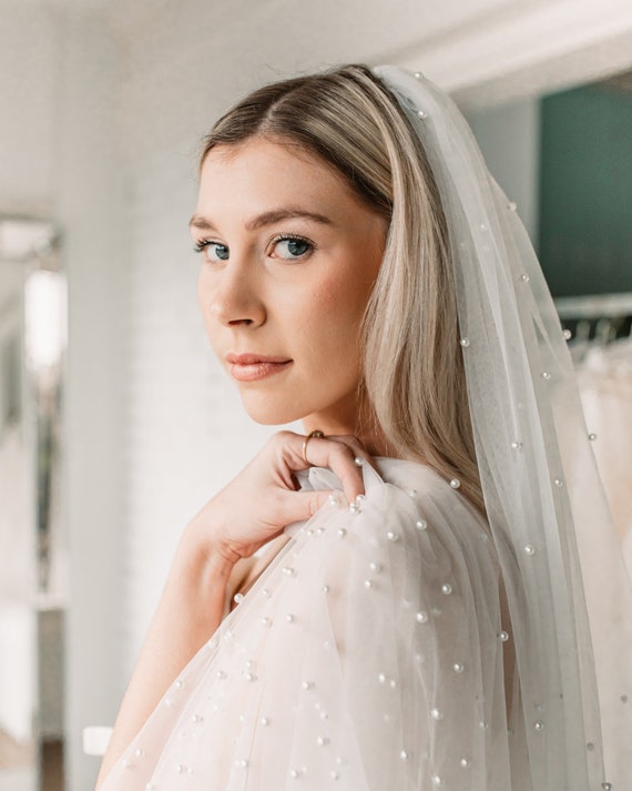 NADIA | Long pearl wedding veil