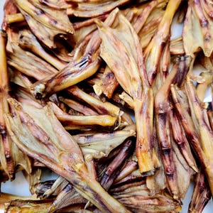 Dehydrated Duck Feet Dog Treats | Single Ingredient Natural Chew | Raw Fed Dogs