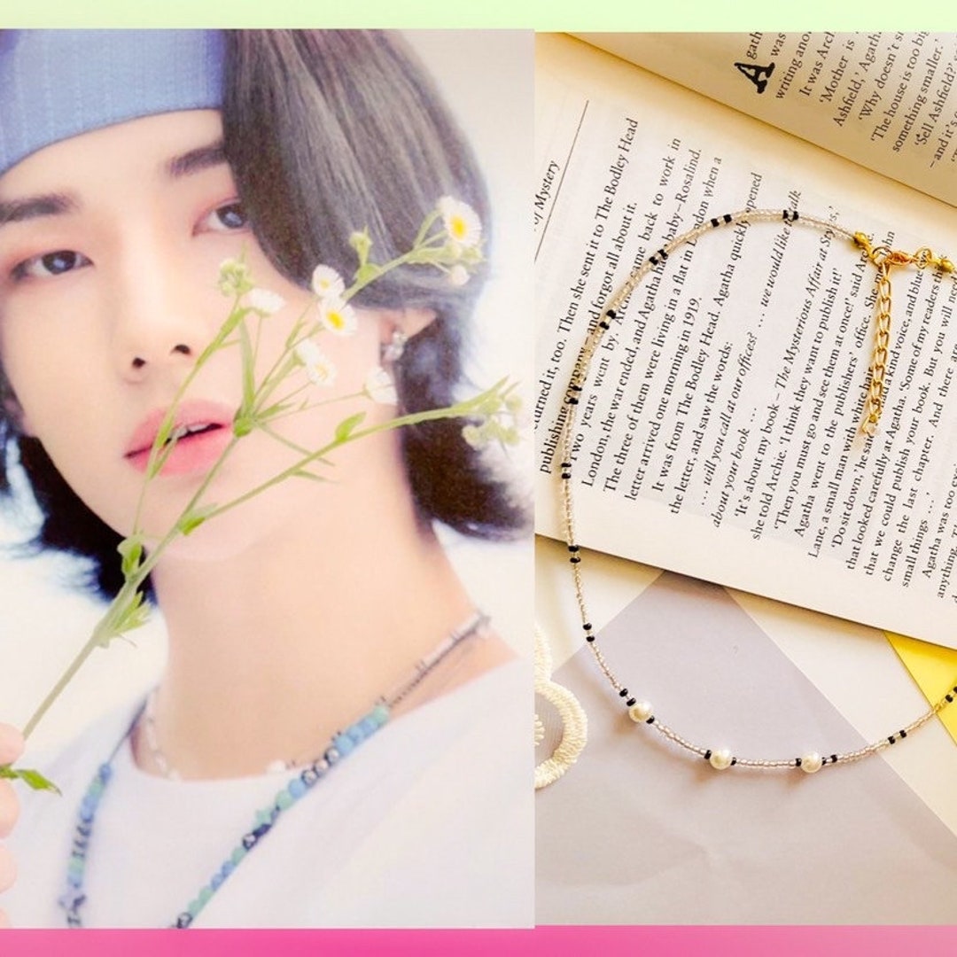 Hyunjin flower necklace Clearance