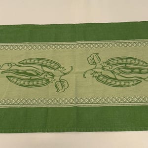 Vintage Green Pea Pods Vegetables Pattern Tea Towel Kitchen Linen
