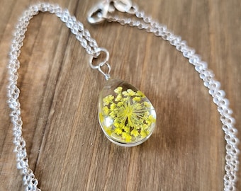 Yellow Spider Lily Pressed Flower Necklace- 925 Sterling Silver Dried Higanbana Handmade Pastel Yellow Succulent Flower Resin Crystal Flower