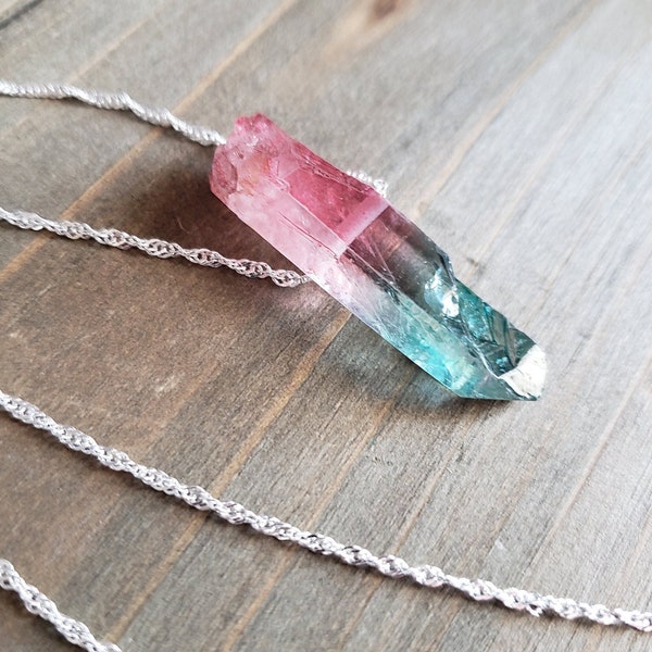 Raw Rock Candy Quartz Crystal Necklace- 925 Sterling Silver Water Ripple Handmade Real Crystal Raw Stone Natural Blue Red Quartz Necklace