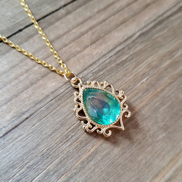 Aquamarine Blue Crystal Baroque Necklace 18k Gold Handmade Iridescent Ombre Gradient Aura Glass Acrylic Rhinestone Vintage Baroque Pendant