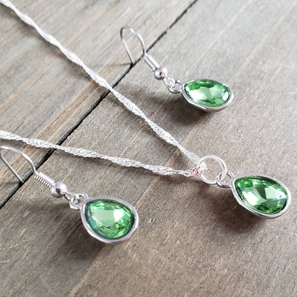 Sage Green Crystal Jewelry Set 925 Sterling Silver Water Ripple Handmade Sage Green Wedding Jewelry Soft Green Crystal Necklace Earrings Set