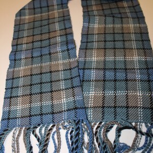Handgewebter hypoallergener Tartan-Schal