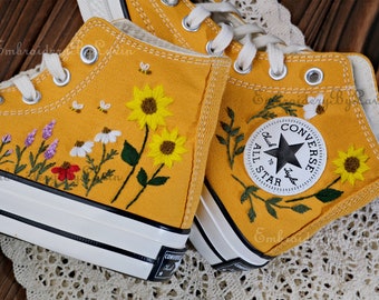 Converse bestickte Schuhe, Converse Chuck Taylor 1970er Jahre, Converse individuelle kleine Blume / kleine Blumenstickerei
