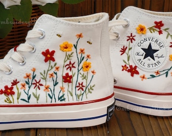 Converse Sonnenblumen bestickte Schuhe, 1970er Converse Chuck Taylor, Converse Custom Small Flower/Kleine Blumenstickerei