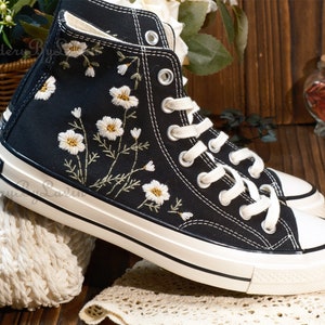 Converse embroidered shoes,Converse Chuck Taylor 1970s,Converse custom small flower / small flower embroidery image 7