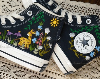 Converse Sonnenblumen bestickte Schuhe, 1970er Converse Chuck Taylor, Converse Custom Small Flower/Kleine Blumenstickerei