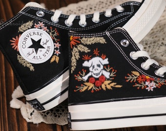 Converse bestickte Schuhe, Converse Chuck Taylor 1970er Jahre, Converse individuelle kleine Blume / kleine Blumenstickerei