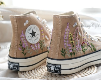Chaussures brodées Converse,Converse Chuck Taylor années 1970,Converse petite fleur personnalisée / broderie de petites fleurs