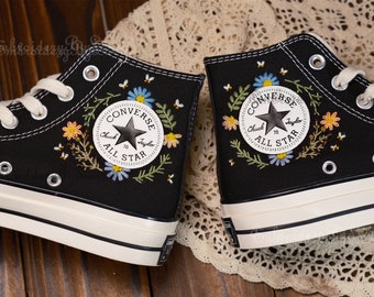 Chaussures brodées Converse,Converse Chuck Taylor années 1970,Converse petite fleur personnalisée / broderie de petites fleurs