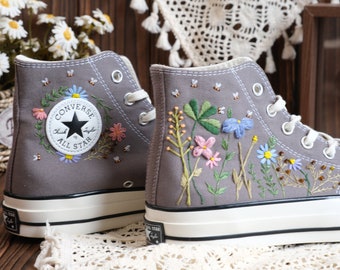 Zapatos bordados Converse, Converse Chuck Taylor 1970s, Converse personalizado pequeña flor / pequeño bordado de flores