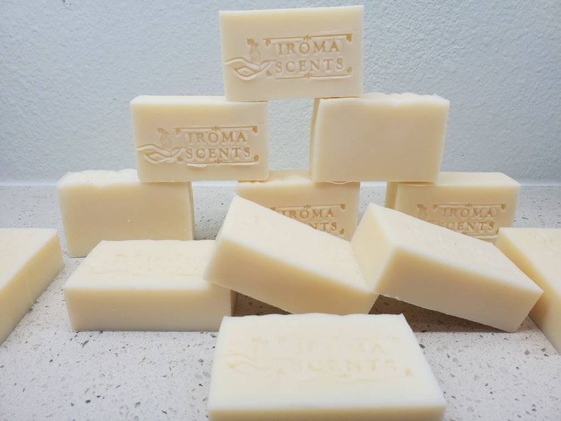 Most Basic and Simple Lard Soap 5 Bars Pack All Natural for Sensitive Skin, 2.8 Oz Each Bar