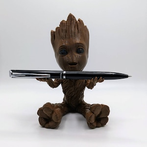 Baby Groot Pen Holder