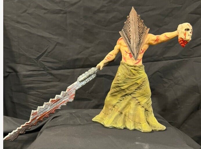 pyramid head Timetofloat98 - Illustrations ART street