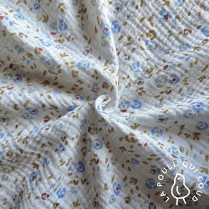 Tissu Double Gaze à Motifs Liberty/Fleurs Saseka Tissu 100% Coton Oeko-Tex Nombreux coloris aux choix Saseka Blanc / Bleu