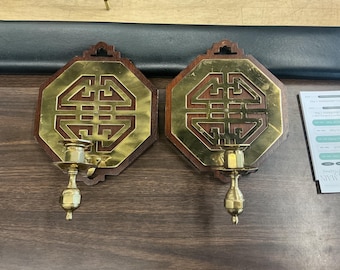 Aplique de latón Ba Gua para velas: Decoración de pared para la prosperidad según el Feng Shui