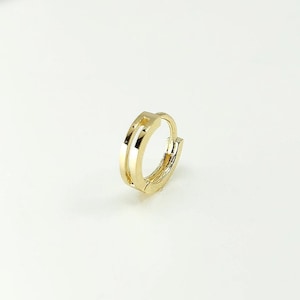 14K Solid Gold Tiny Two lines Huggie Hoop Earring, Small Wide Gold Hoop Earring, Dainty Hoop Earring, Conch Hoop, Minimalist Earrings