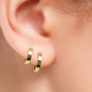 14K Solid Gold 2mm Wide Huggie Hoop Earring, Gold Hoop Earring, Dainty Hoop Earring, Conch Hoop, Minimalist Earrings