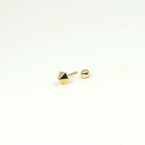 14K Solid Yellow Gold Plain Square Screw Back Earrings,Minimalist Triangle Gold Screw Back Earrings. 14K Gold Plain Triangle Earrings