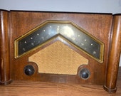 Vintage zenith tabletop tube radio tested and working model 60029