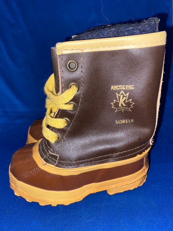 Artic PAC Sorel winter toddler boots size 6