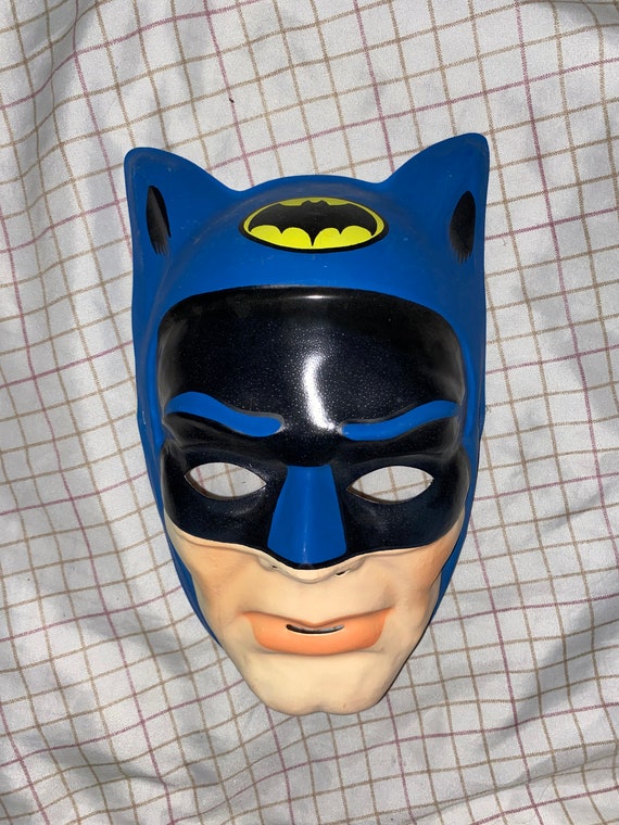 1981 Ben Cooper Batman Halloween mask - image 1