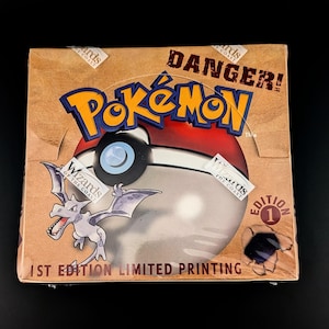 pokemon fossil first edition booster box Fossil main image 1