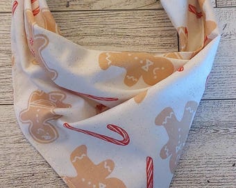 Christmas Gingerbread Dog Bandana | Holiday Dog Bandana | Gingerbread Cookie Pet Bandana | Festive Dog Accessory (S–XL)