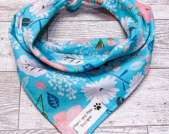 Pink and White Floral Bandana ~ Tie on Bandana ~ Dog Mom Gift ~ Dog Bandana ~ Cat Bandana ~ Dog Scarf ~ Cat Scarf ~ Personalized Gift ~ Gift