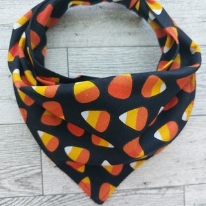 NEW! Handmade Halloween Candycorn Pet Bandana ~ Dog Bandana ~ Cat Bandana ~ Fall Bandana