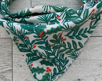 Christmas Holly Dog Bandana | Cotton Holiday Dog Bandana | Winter Dog Bandana | Festive Pet Bandana | Cute Dog Accessory (S–XL)