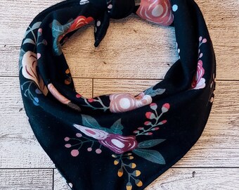 Black Floral Bandana ~ Tie-on Bandana ~ Floral Bandana ~ Dog Bandana ~ Cat Bandana ~ Dog Scarf ~ Cat Scarf ~ Personalized Gift ~ Embroidered