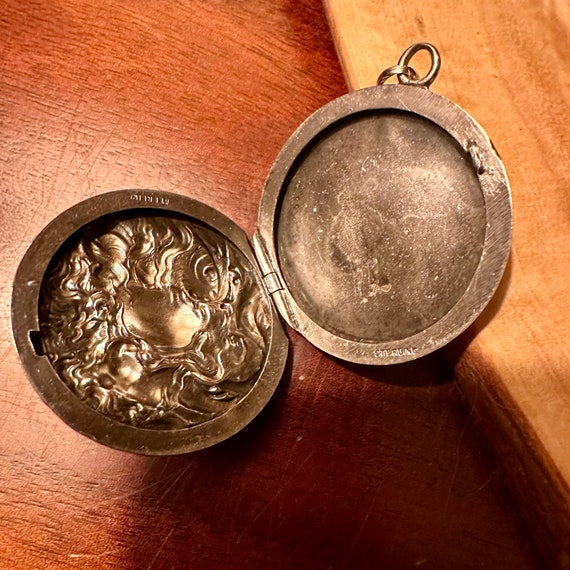 Boutons De Manchette Anciens Unger Bros En Argent Massif (.925) Style Art Nouveau - Avec Camée Embossé