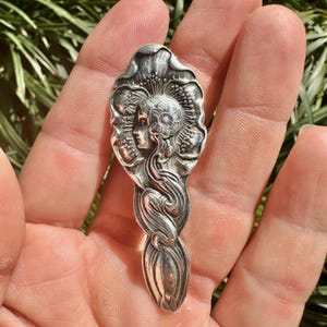 Unger Bros &quot;Dawn&quot; Barrette. Sterling Silver Hair Barrette. Art Nouveau Hair Accessory for Wedding or formal event