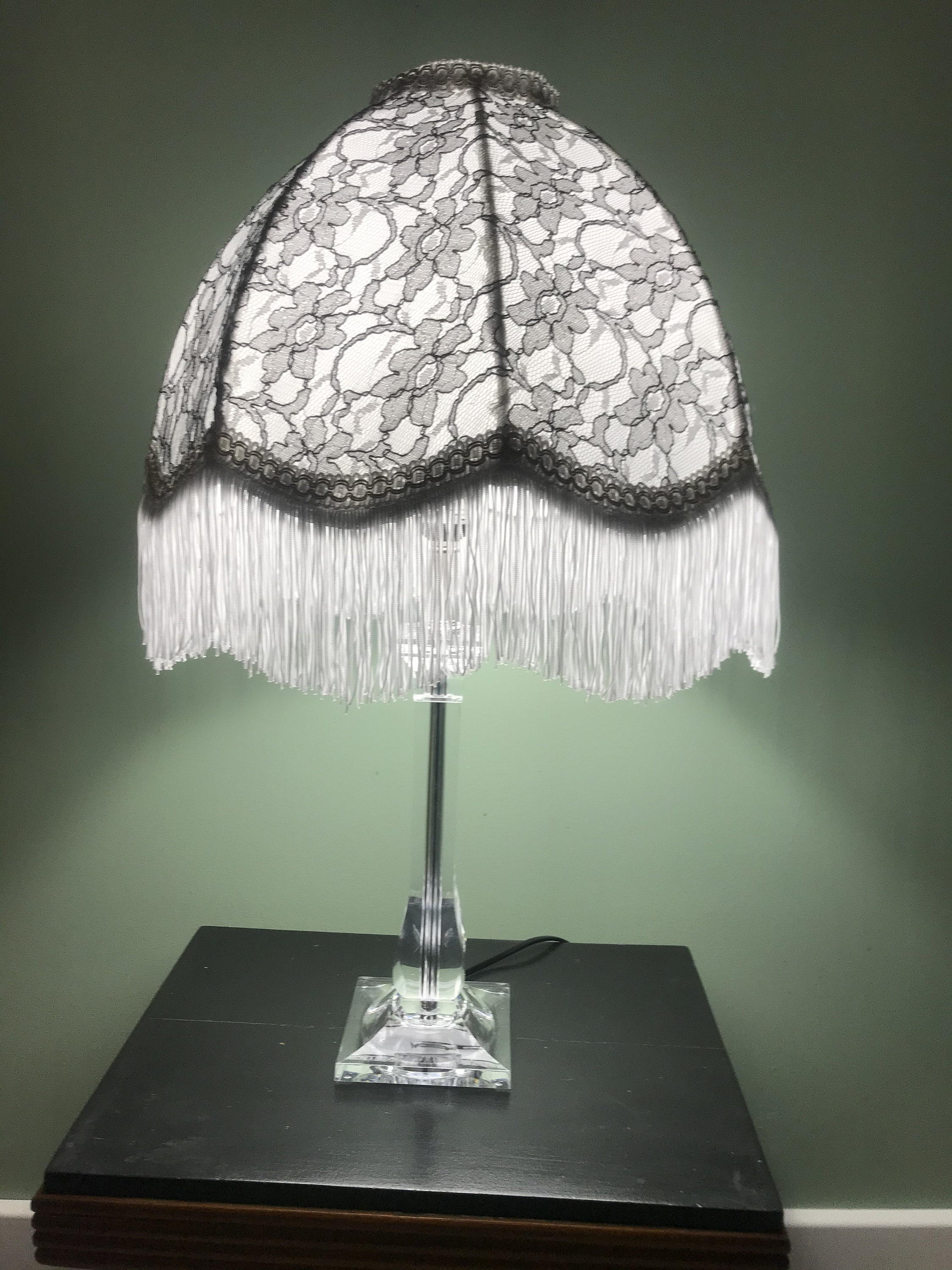 Lampe Grise Style Victorien